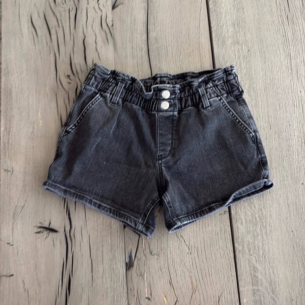 Abercrombie elastic waist shorts